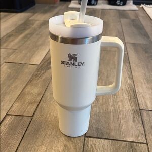 Stanley Cream Travel Mug with Handle